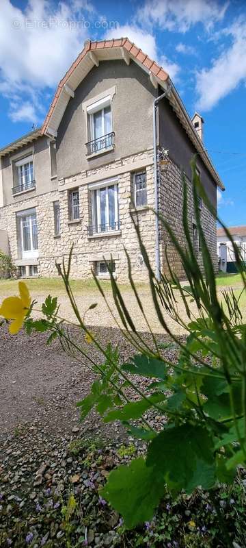 Maison à MANTES-LA-JOLIE