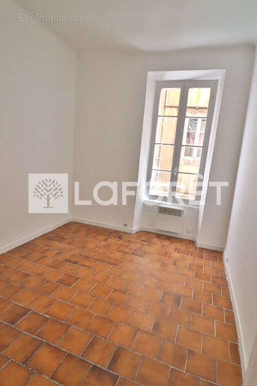 Appartement à MARSEILLE-2E