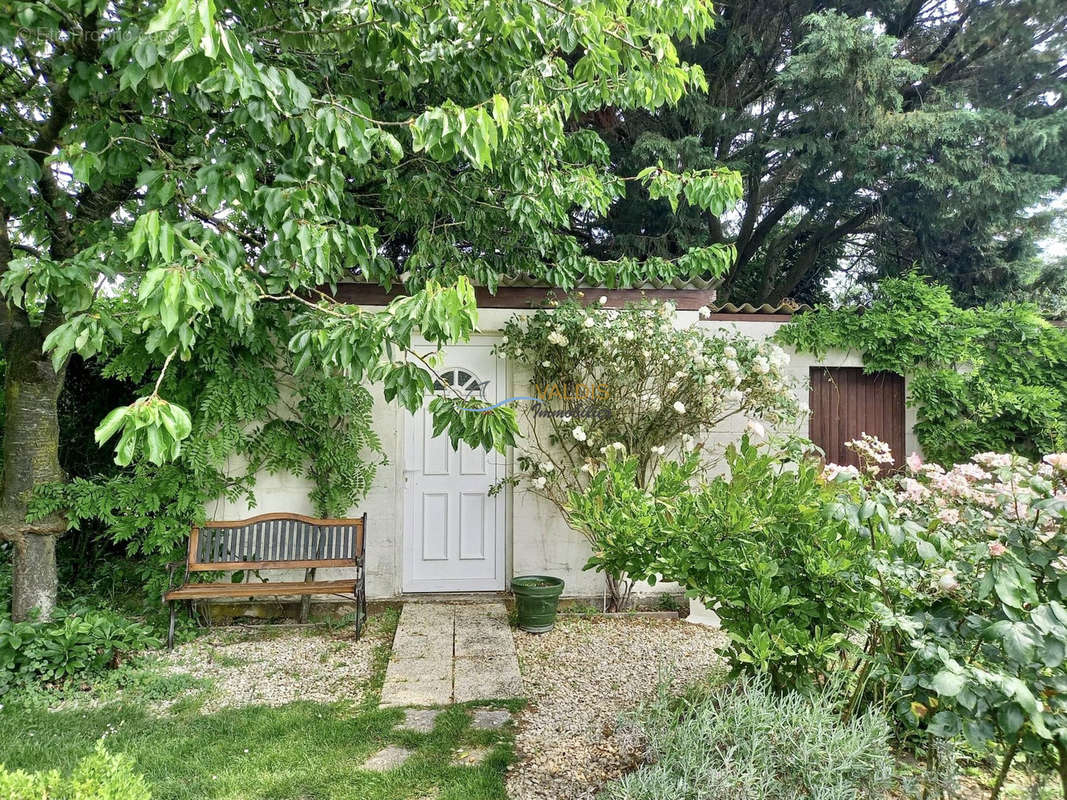 Maison à FLAVIGNY-LE-GRAND-ET-BEAURAIN