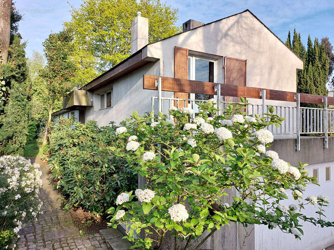 Maison à MONTMORENCY