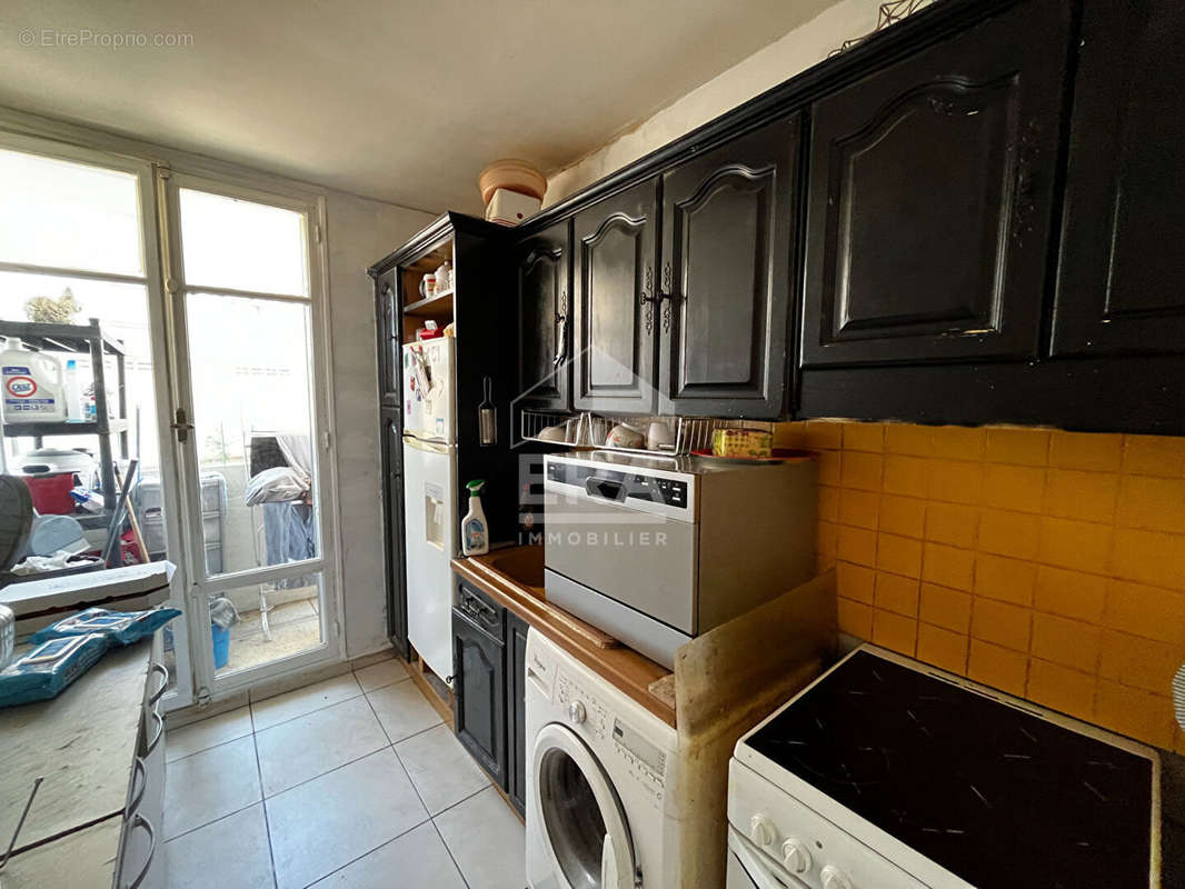 Appartement à MARSEILLE-13E