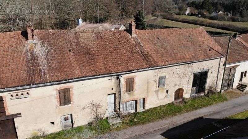 Maison à ARNAY-LE-DUC