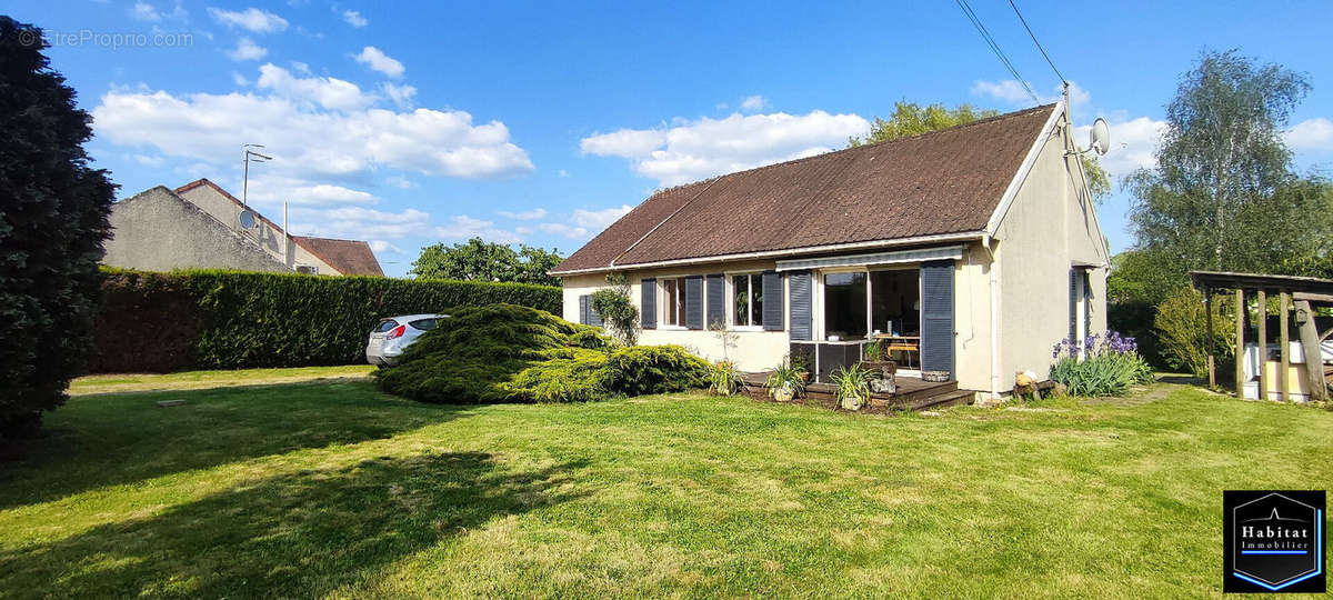 Maison à LIZY-SUR-OURCQ