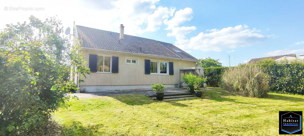 Maison à LIZY-SUR-OURCQ