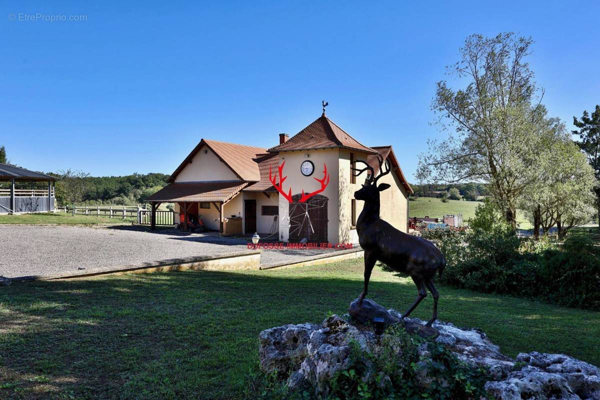 Photo 1 - Maison à TOURNUS