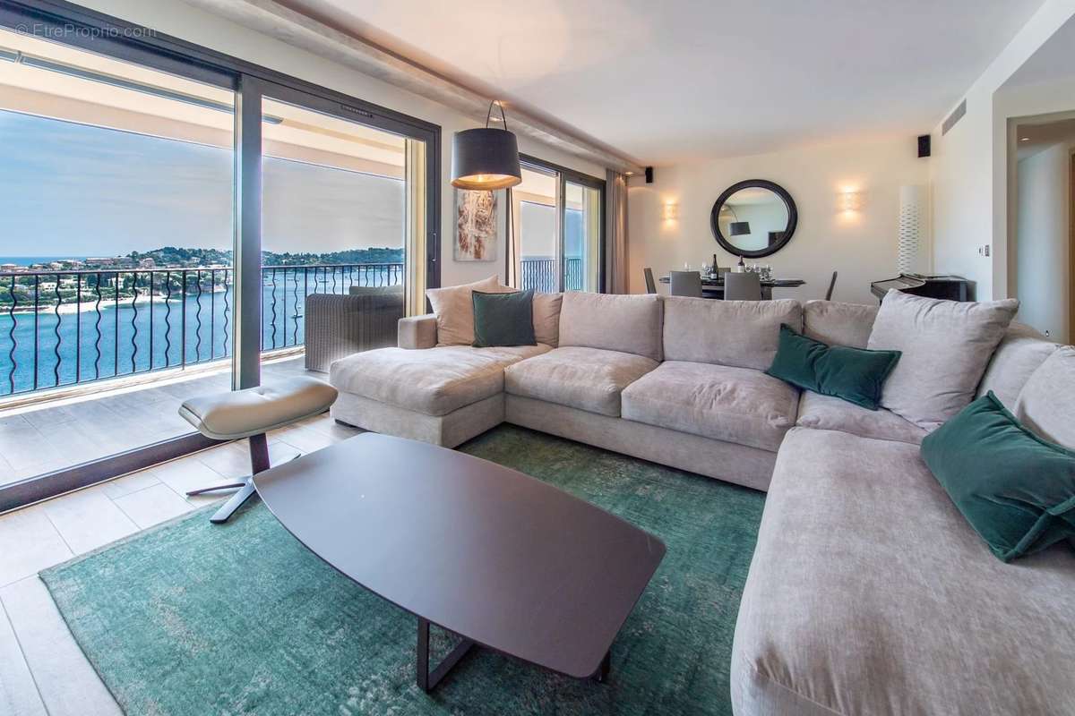 Appartement à VILLEFRANCHE-SUR-MER