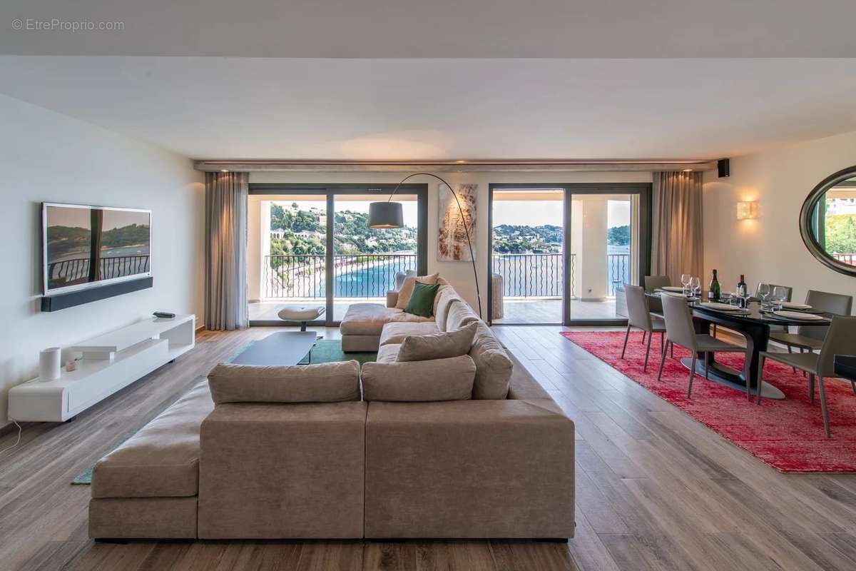 Appartement à VILLEFRANCHE-SUR-MER