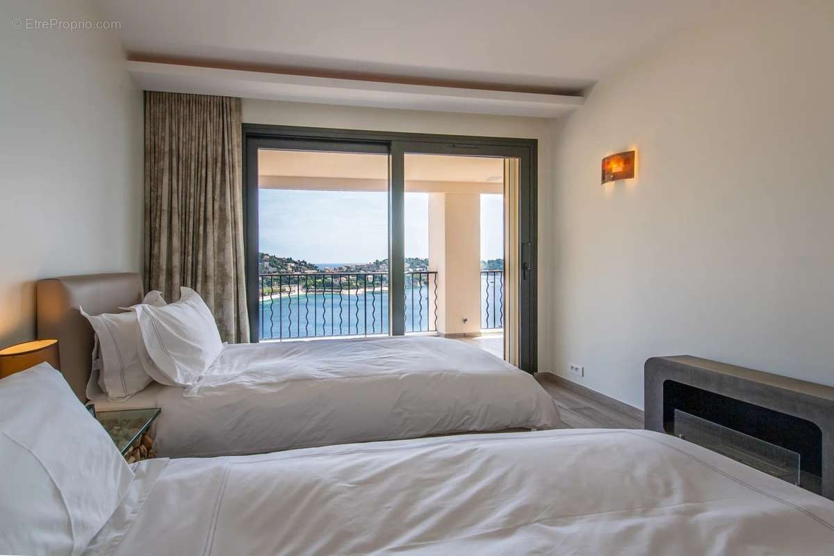 Appartement à VILLEFRANCHE-SUR-MER