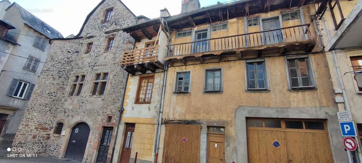 Maison à ESPALION