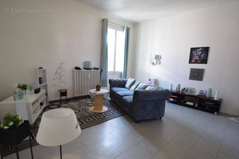   - Appartement à AUBENAS