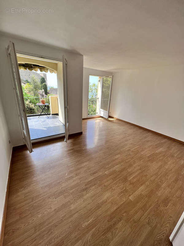 Appartement à ROQUEBRUNE-CAP-MARTIN