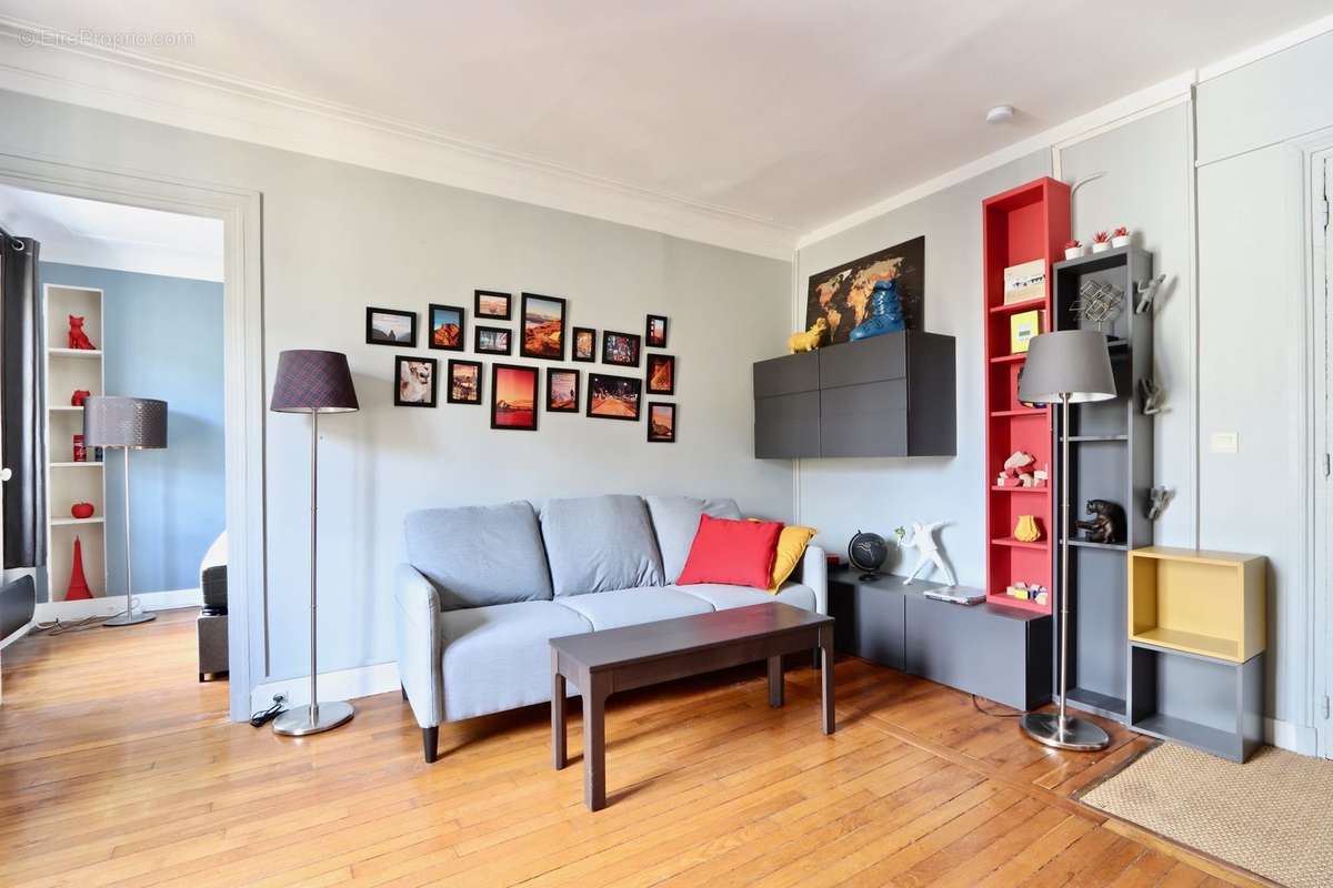 Appartement à PARIS-11E