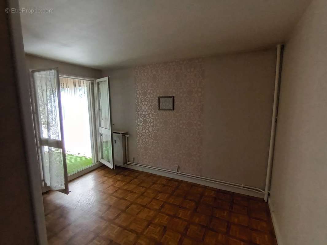 Appartement à MONTCEAU-LES-MINES