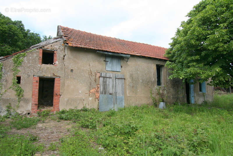 Maison à LANTY