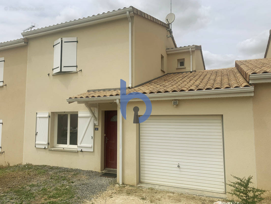 Maison à POITIERS