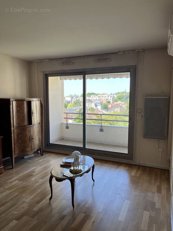 Appartement à NOGENT-SUR-MARNE