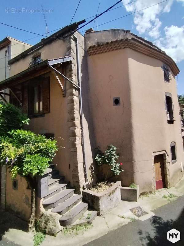 Maison à CHANONAT