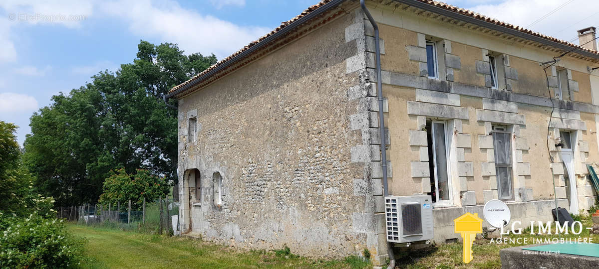 Maison à SEMOUSSAC