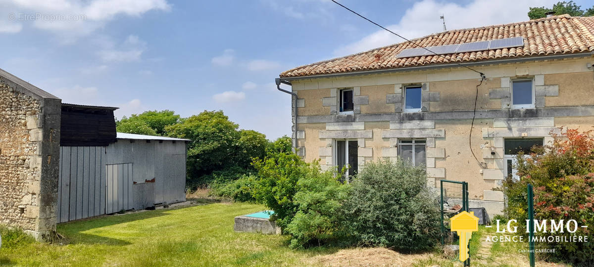 Maison à SEMOUSSAC