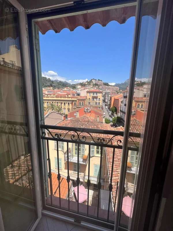 Appartement à MENTON