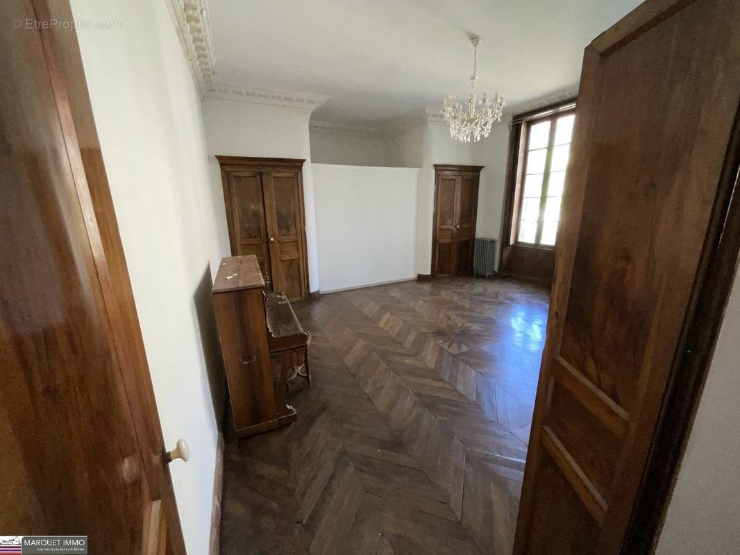 Appartement à BEZIERS