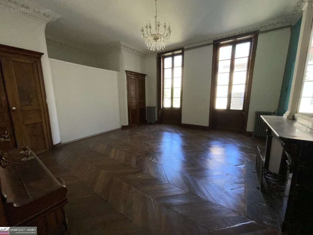 Appartement à BEZIERS