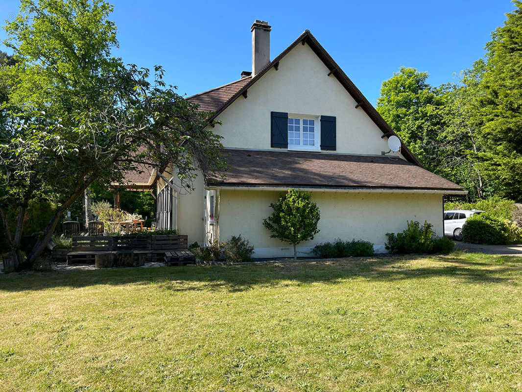 Maison à MILLY-LA-FORET