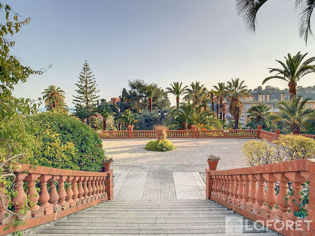 Appartement à MENTON