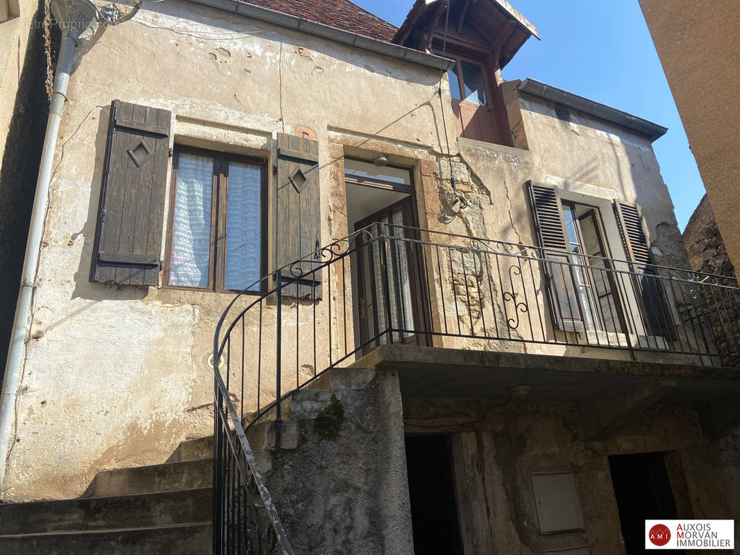 Maison à SEMUR-EN-AUXOIS