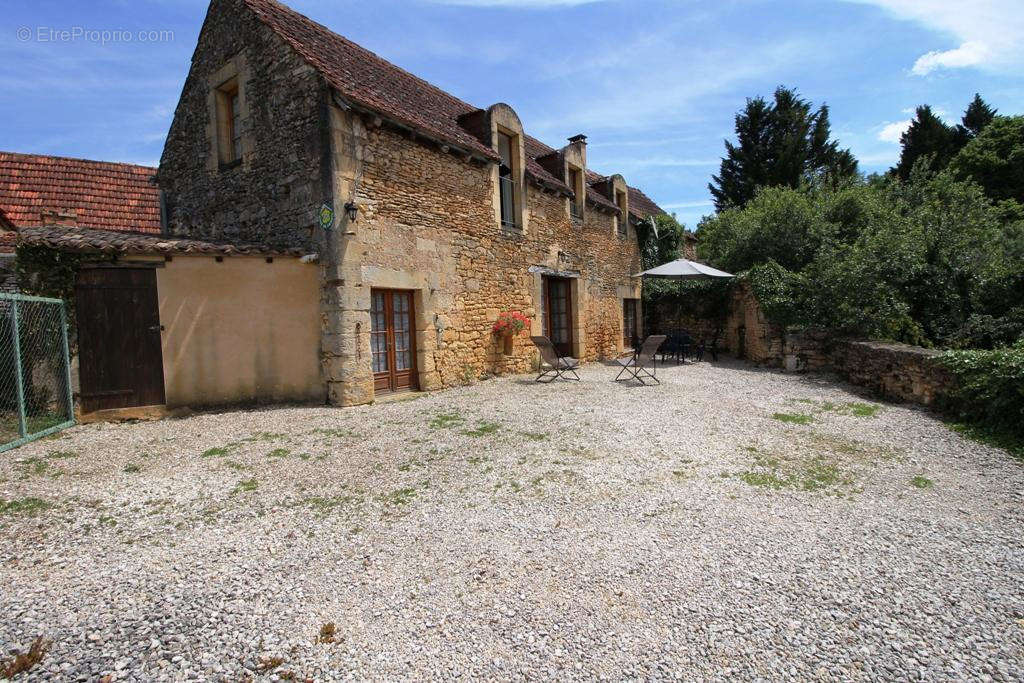 Cour - Maison à TAMNIES