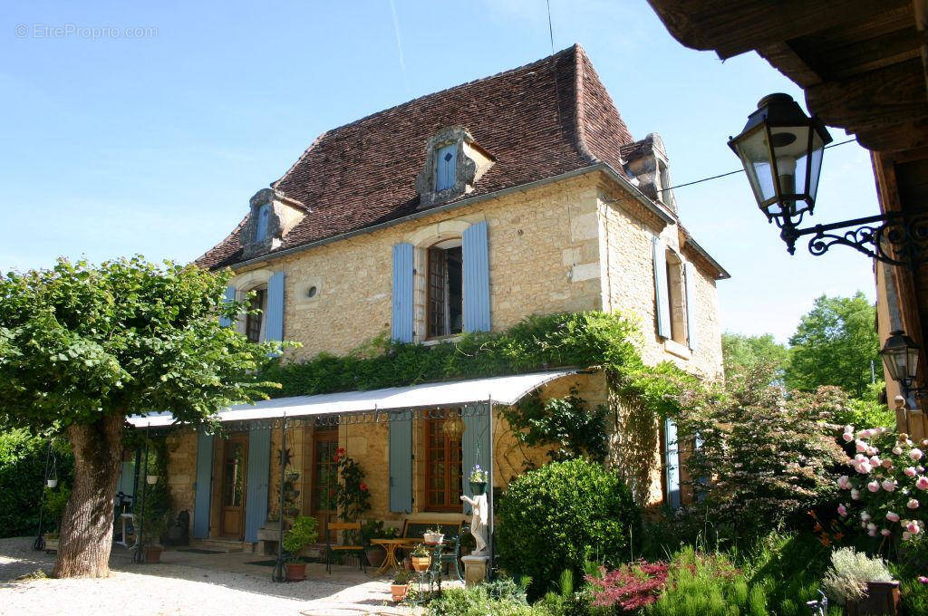 Maison - Maison à LE BUGUE