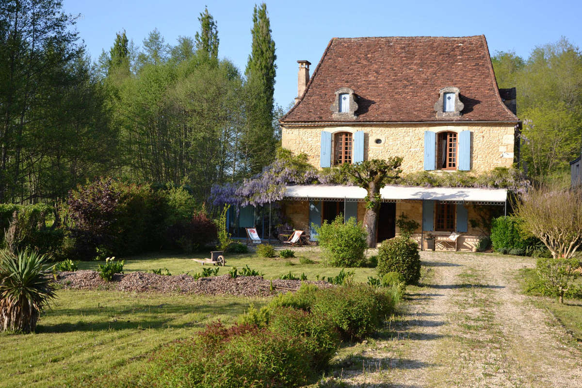 Maison - Maison à LE BUGUE