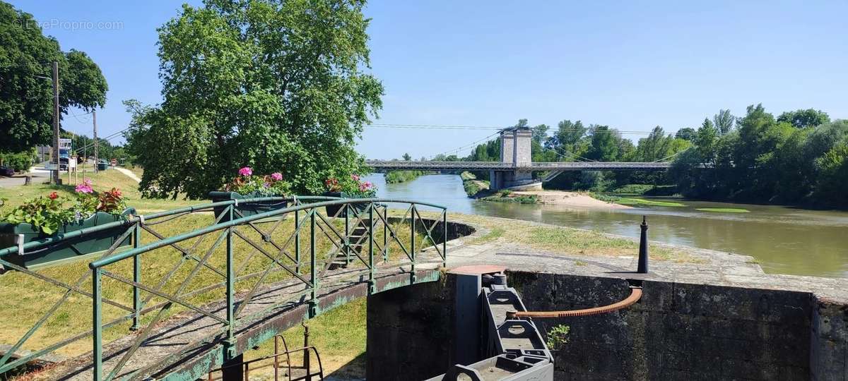 Appartement à CHATILLON-SUR-LOIRE