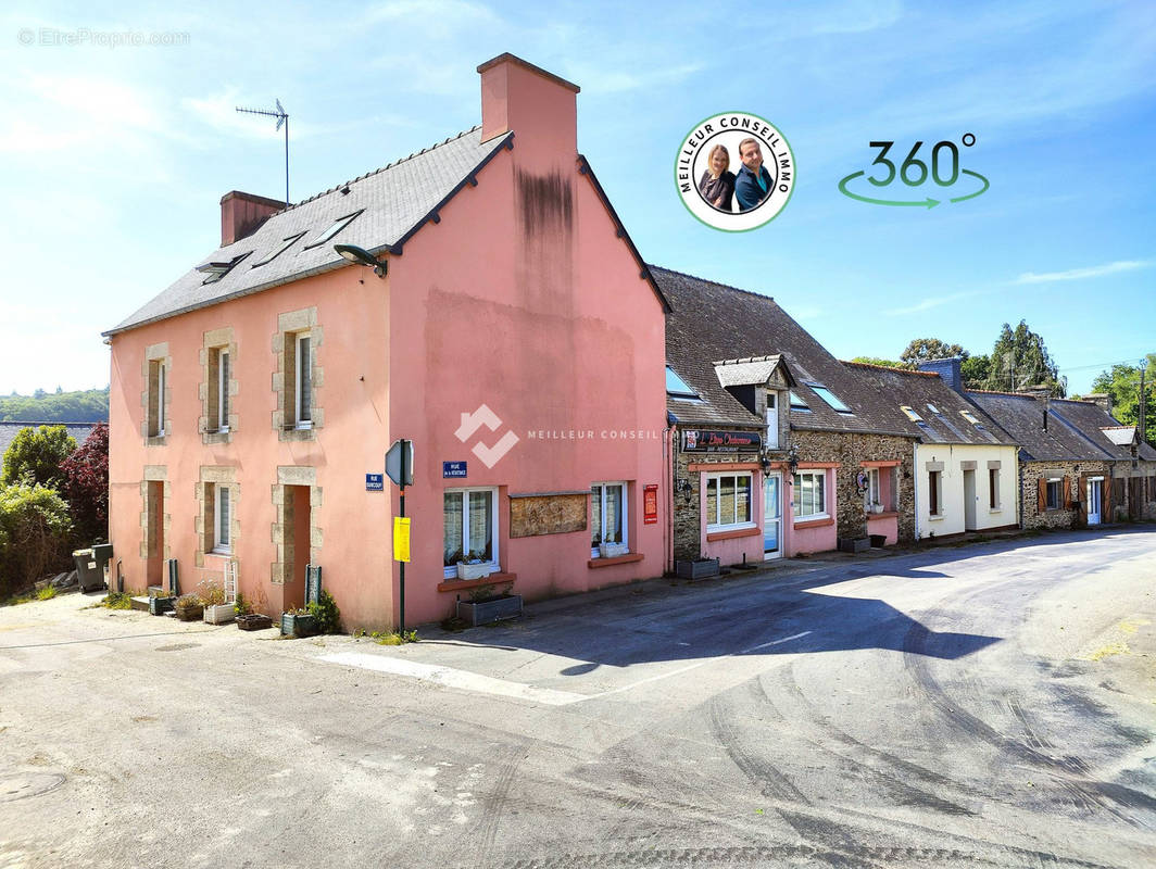 Appartement à CAUREL