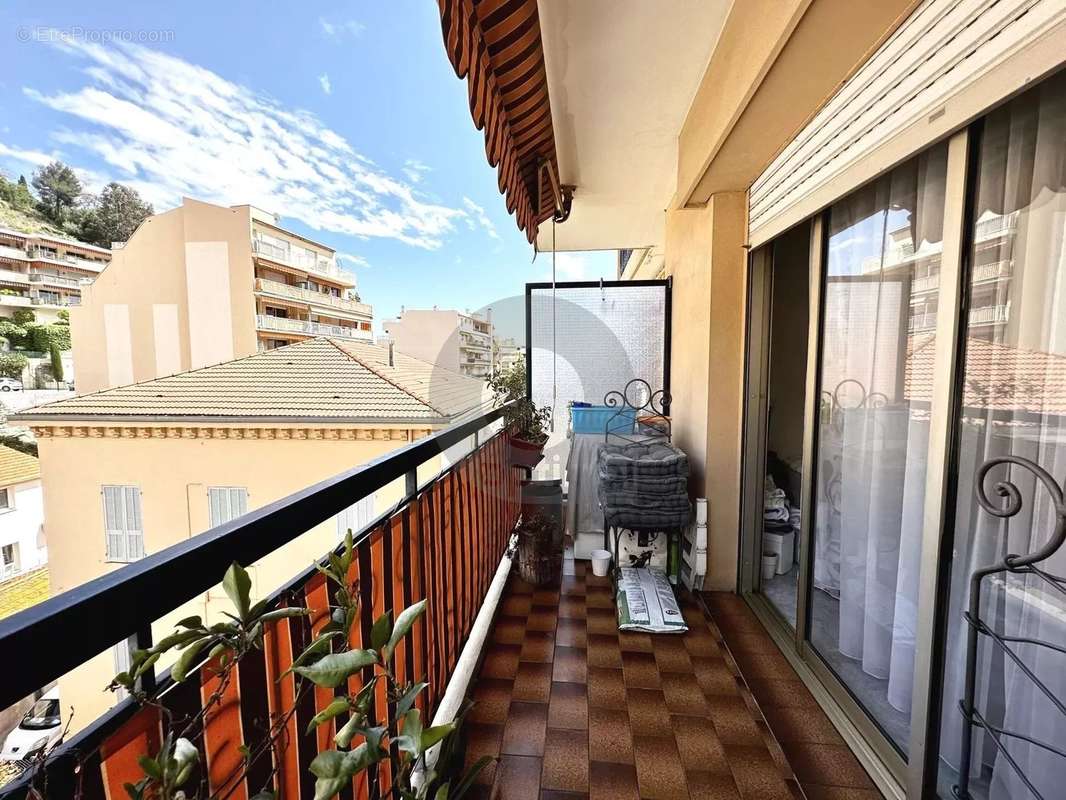 Appartement à MENTON