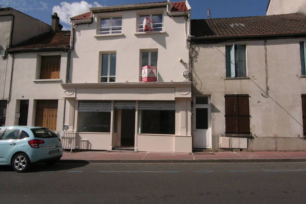 Appartement à SAINT-CHERON