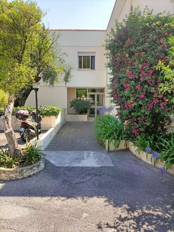 Appartement à MENTON