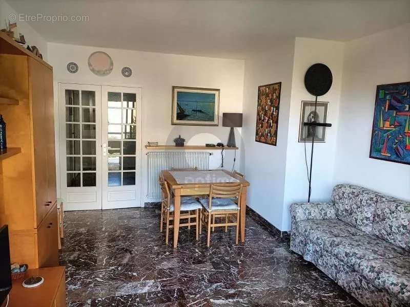 Appartement à MENTON