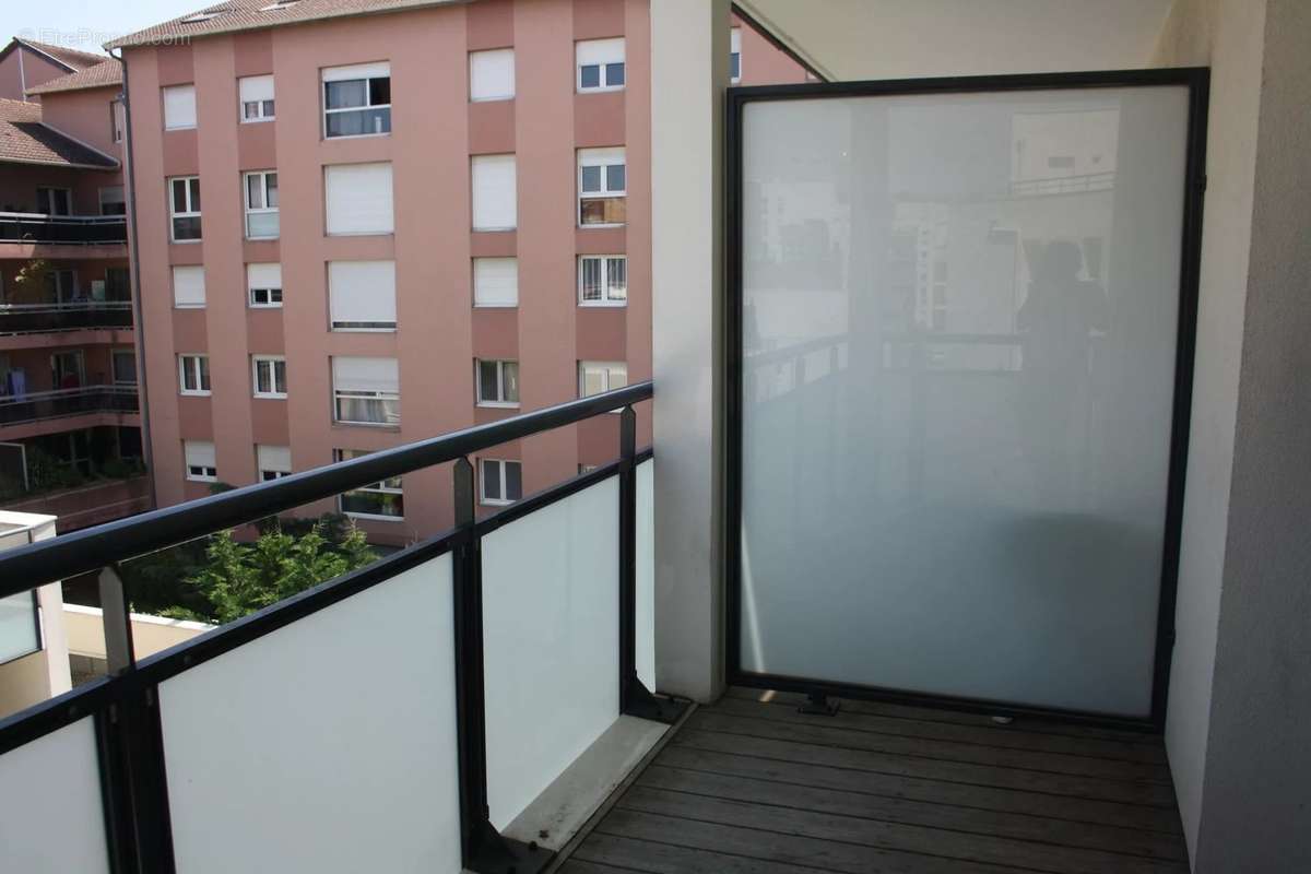 Appartement à LYON-8E