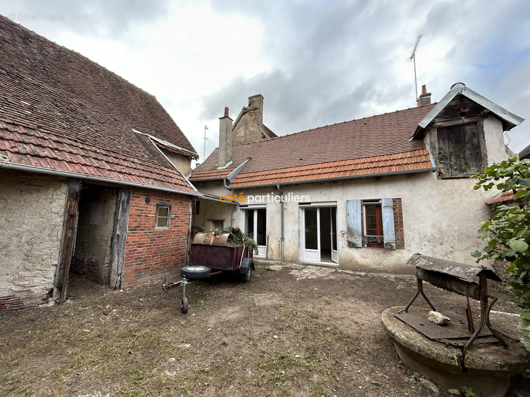 Maison à CHARENTON-DU-CHER