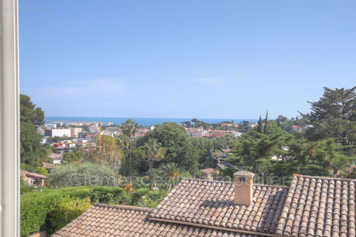 Maison à CAGNES-SUR-MER