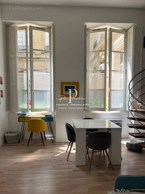 Appartement à BORDEAUX