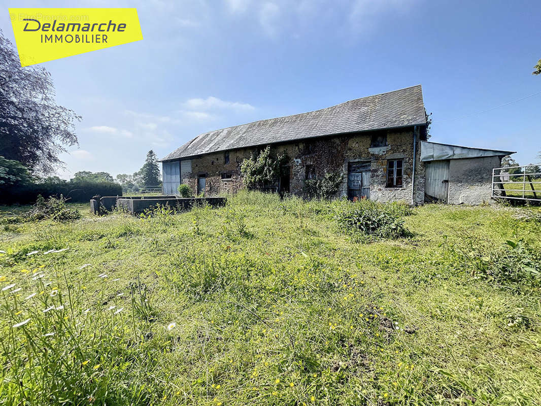 Maison à SAINT-DENIS-LE-GAST