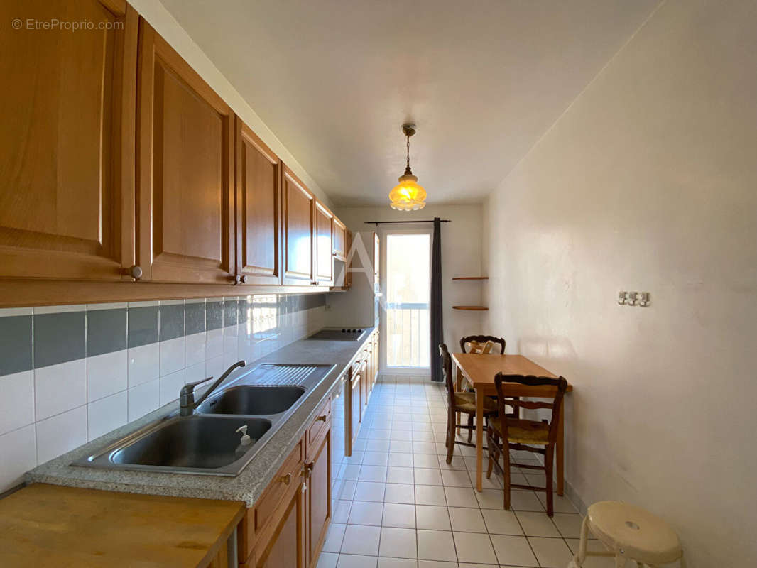 Appartement à ASNIERES-SUR-SEINE