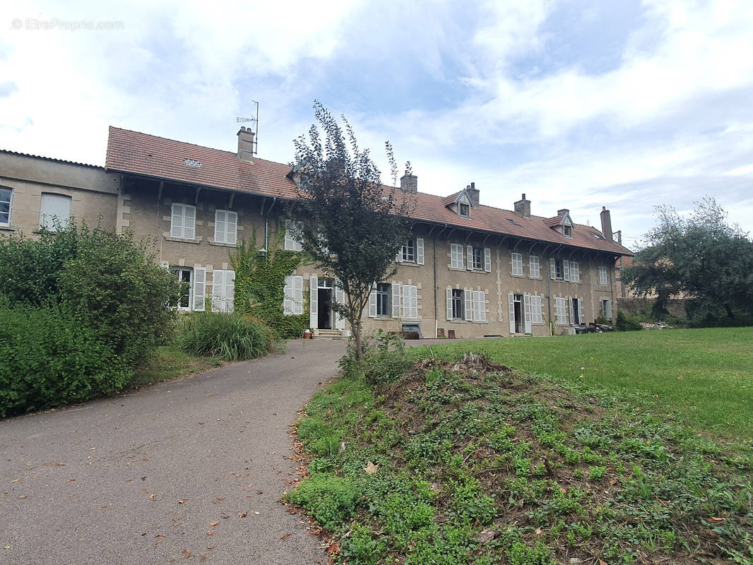 Maison à BEAUNE