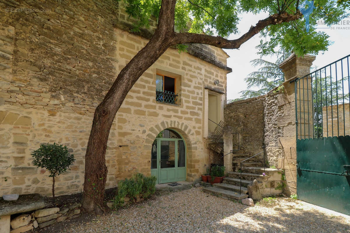 Maison à UZES