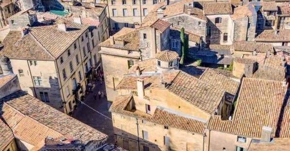 Appartement à UZES