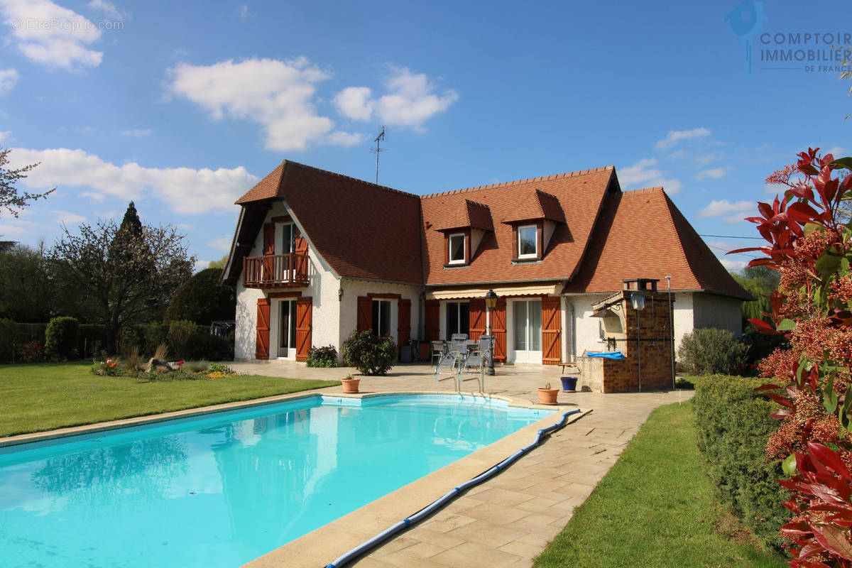 Maison à PACY-SUR-EURE