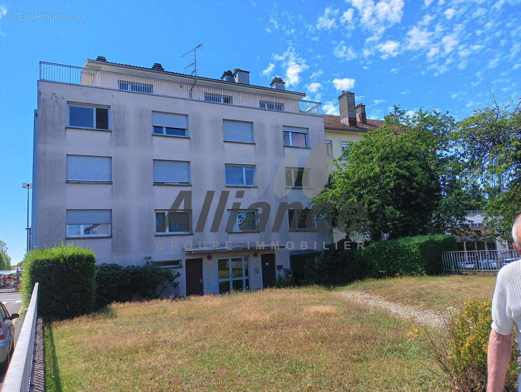 Appartement à LUXEUIL-LES-BAINS