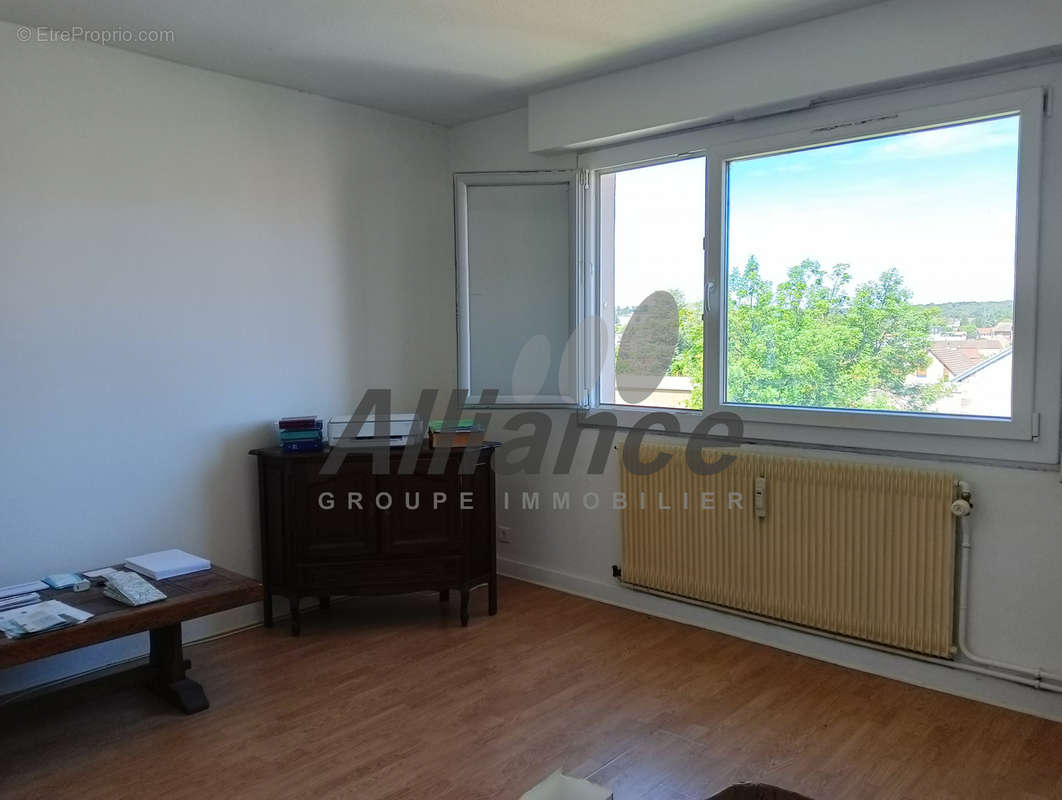 Appartement à LUXEUIL-LES-BAINS